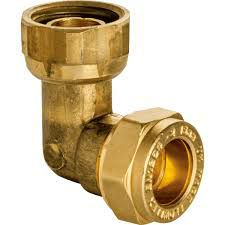 Bent Tap Connector, C x Fi  15×1/2