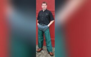 DELAMERE BOTTLE GREEN LEGGINGS