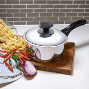 Pendeford Saucepan With Lid 18cm