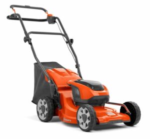 Husqvarna LC137i with battery and charger Lawn Mower