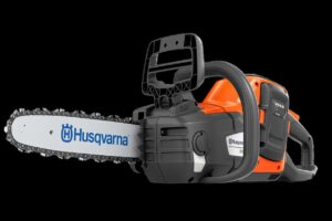 Husqvarna Chainsaw 225i 12″ Battery Chainsaw with battery and charger