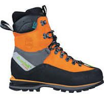 AT33500 – Scafell Lite Chainsaw Boot Orange Class 2 – 43/09/