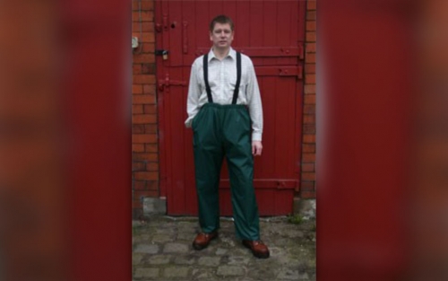 https://shared1.ad-lister.co.uk/UserImages/fe69cdba-7775-49d8-9369-9487d3d16c17/Img/50/delamere-brace-trousers-500x313.jpg