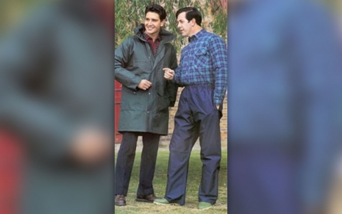 https://shared1.ad-lister.co.uk/UserImages/fe69cdba-7775-49d8-9369-9487d3d16c17/Img/50/delamere-padded-jacket2-500x313.jpg