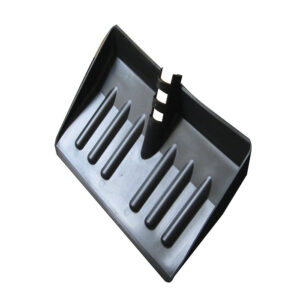 BLACK SNOW SHOVEL & HANDLE